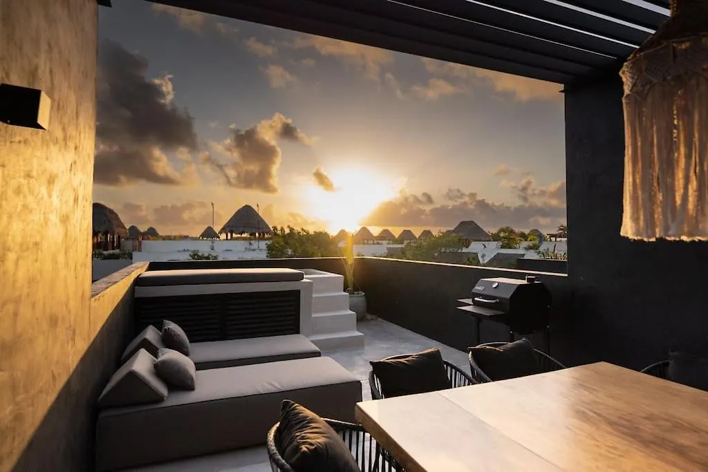 Luxury Twin Villas, 4 Private Pools, 2 Rooftops, Bbq, Near Beach Tulum