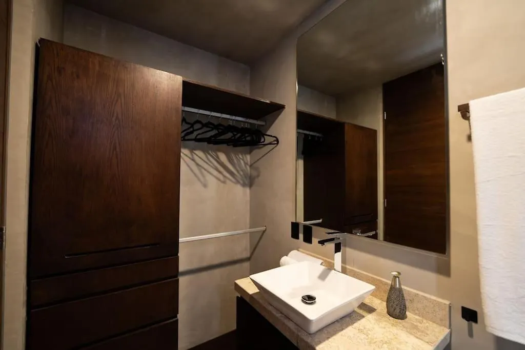 Luxury Twin Villas, 4 Private Pools, 2 Rooftops, Bbq, Near Beach Tulum Mexico