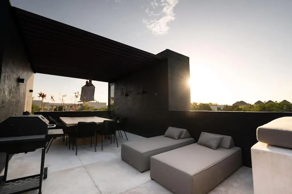 Luxury Twin Villas, 4 Private Pools, 2 Rooftops, Bbq, Near Beach Tulum 0*,
