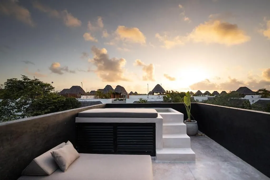 Luxury Twin Villas, 4 Private Pools, 2 Rooftops, Bbq, Near Beach Tulum