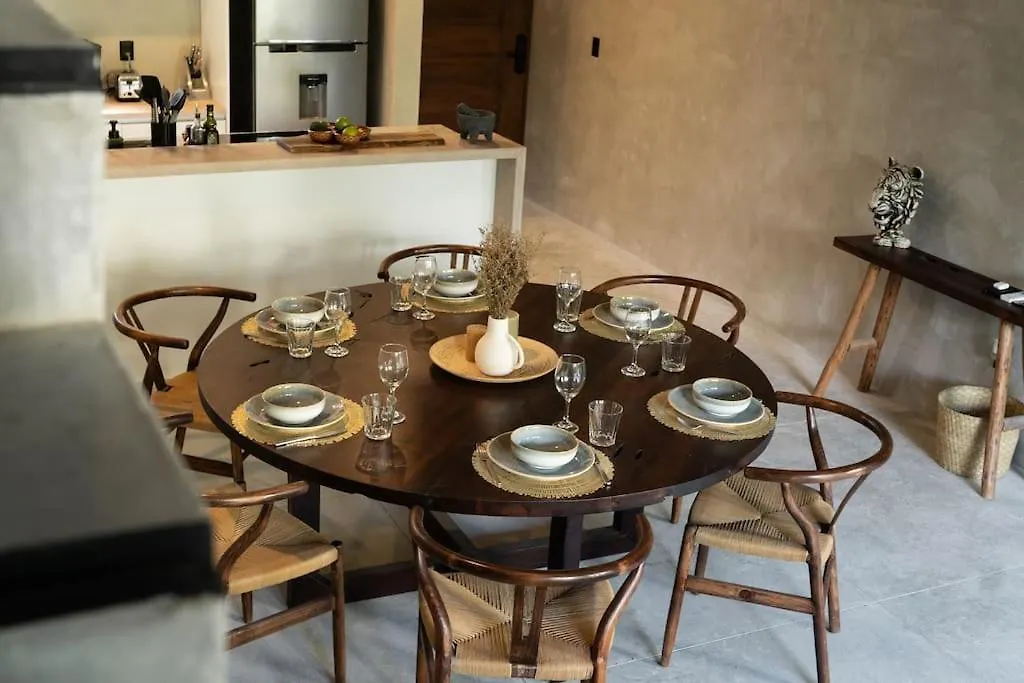 Luxury Twin Villas, 4 Private Pools, 2 Rooftops, Bbq, Near Beach Tulum 0*,