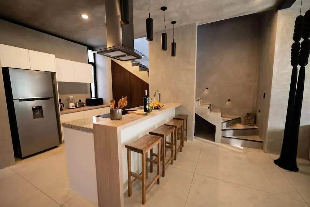 Luxury Twin Villas, 4 Private Pools, 2 Rooftops, Bbq, Near Beach Tulum Villa