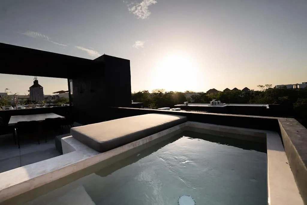 Luxury Twin Villas, 4 Private Pools, 2 Rooftops, Bbq, Near Beach Tulum 0*,