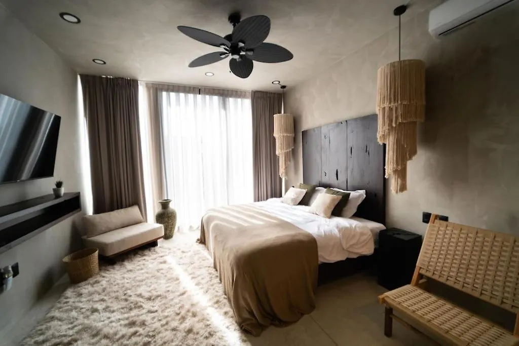 Villa Luxury Twin Villas, 4 Private Pools, 2 Rooftops, Bbq, Near Beach Tulum