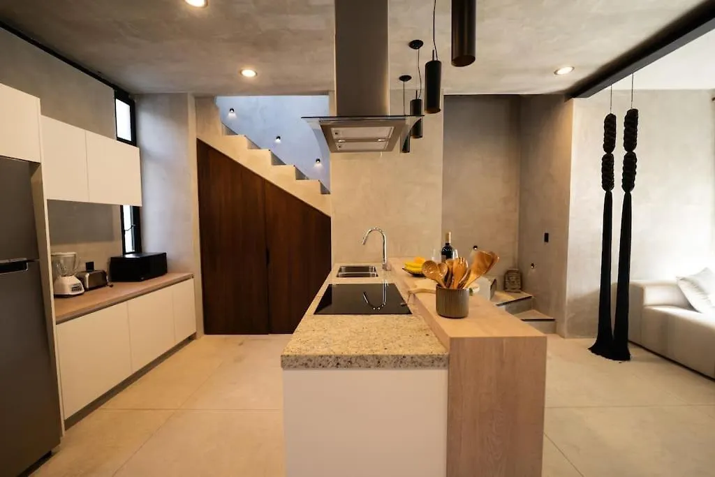 Villa Luxury Twin Villas, 4 Private Pools, 2 Rooftops, Bbq, Near Beach Tulum Mexico