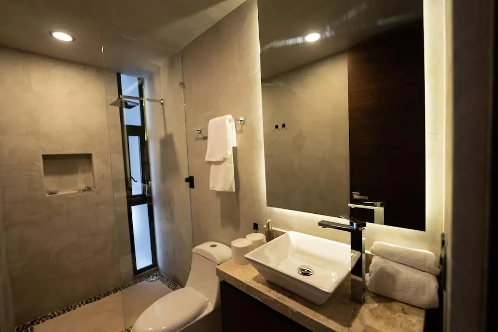 Villa Luxury Twin Villas, 4 Private Pools, 2 Rooftops, Bbq, Near Beach Tulum